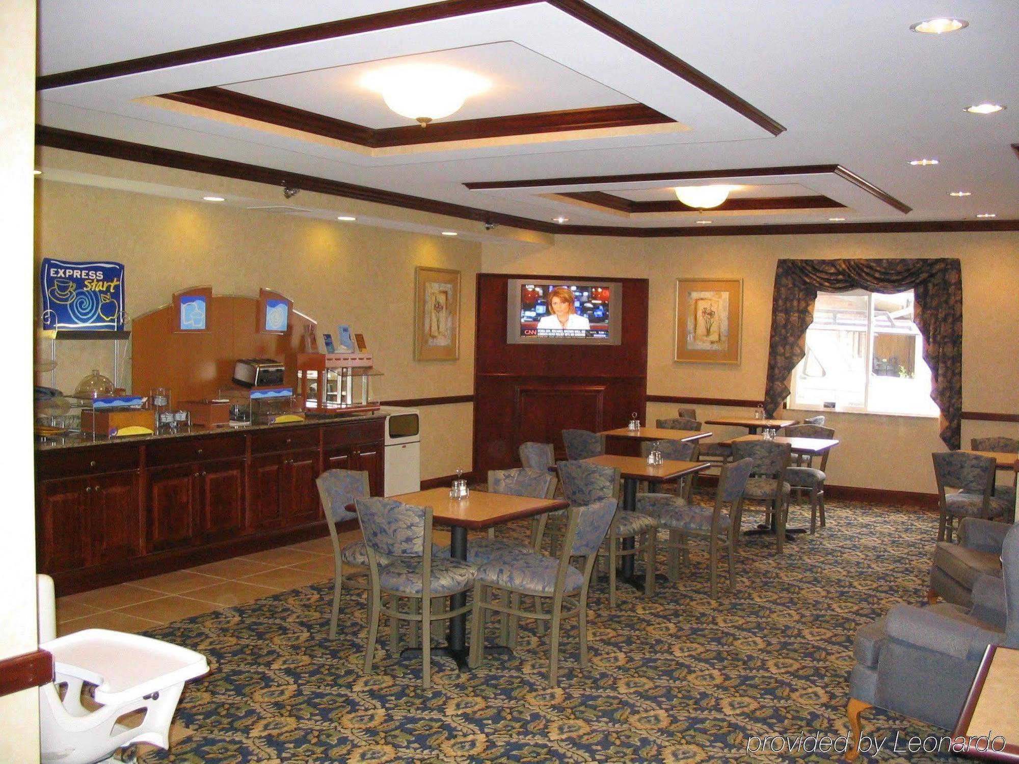 Holiday Inn Express Jamestown By Ihg Restaurant foto
