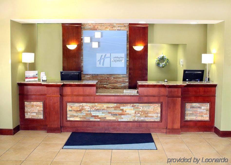 Holiday Inn Express Jamestown By Ihg Exterior foto